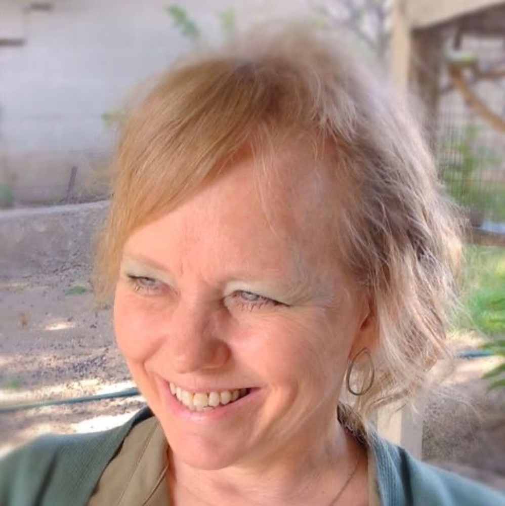 Meet your Posher, Jean